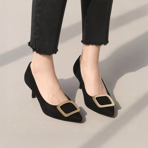 2025AW：ポインテッドトゥ バックル パンプス（m55224）ブラックS/mamian（マミアン）